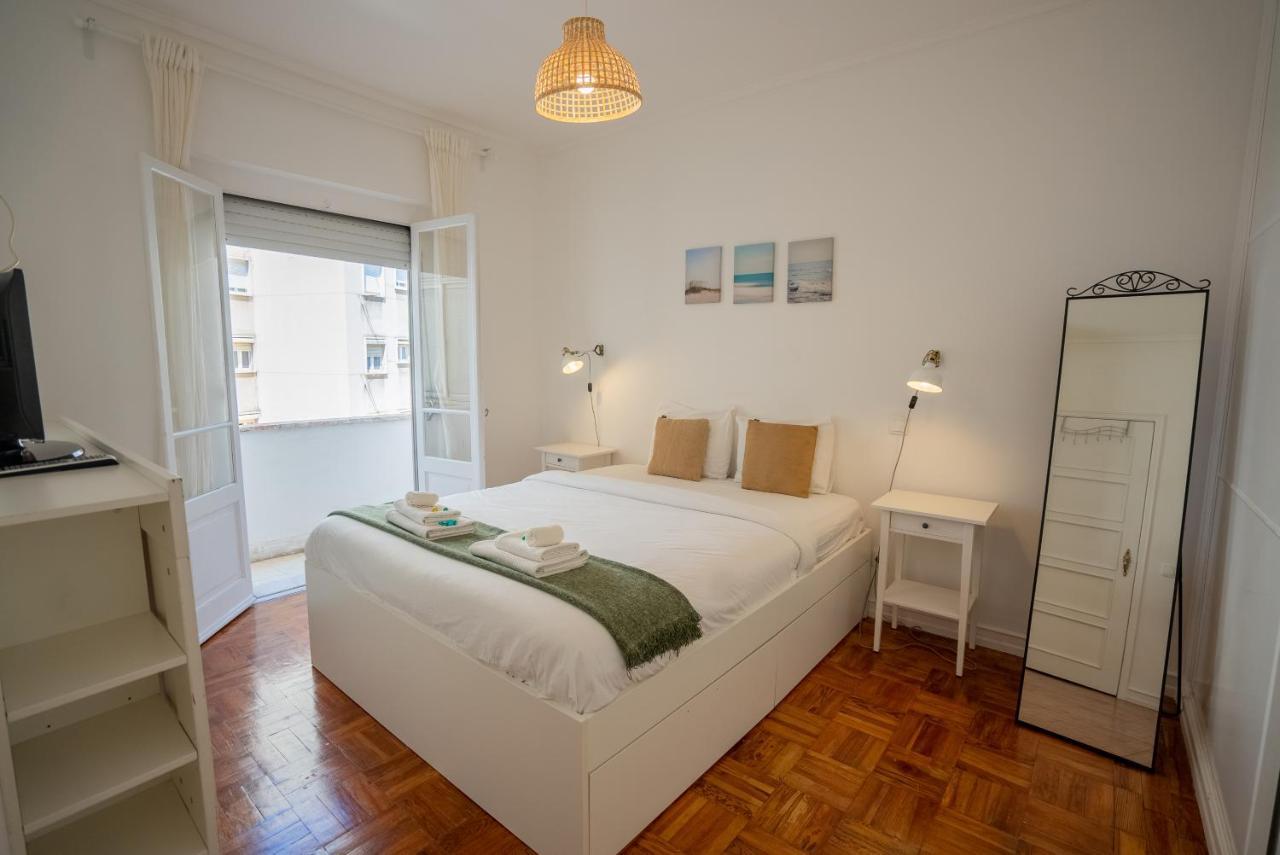 The Av. Roma Apartment Lisbona Esterno foto